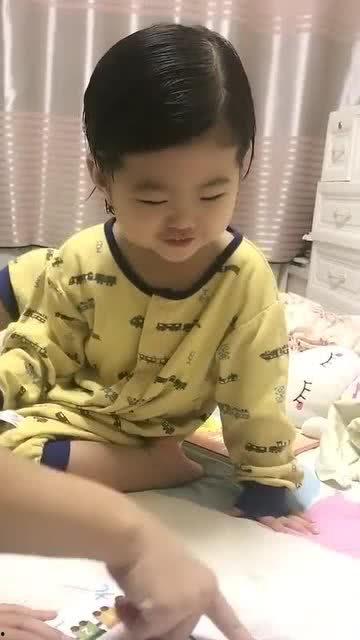 国产发型搞笑视频,笑翻全场！国产发型搞笑视频大盘点